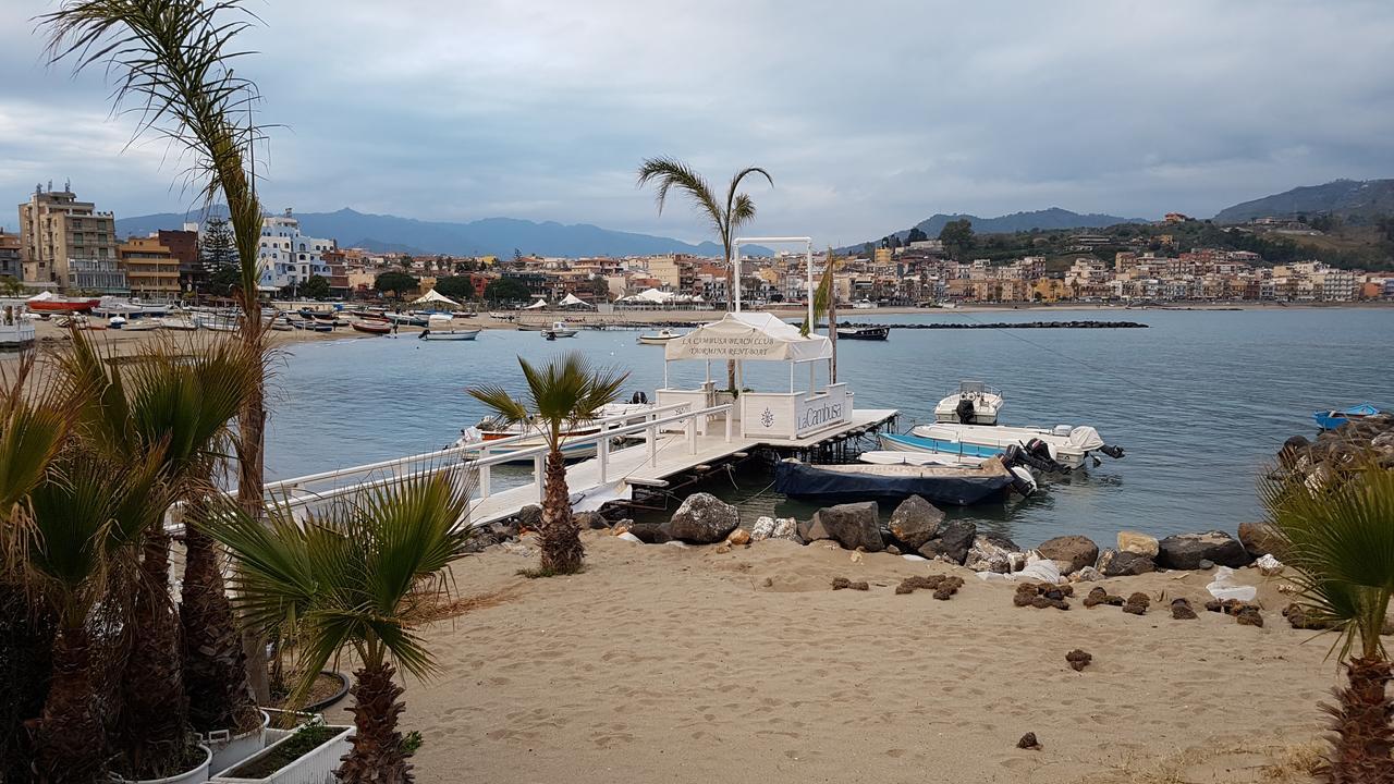 Ines Bed And Breakfast Giardini-Naxos Exterior foto