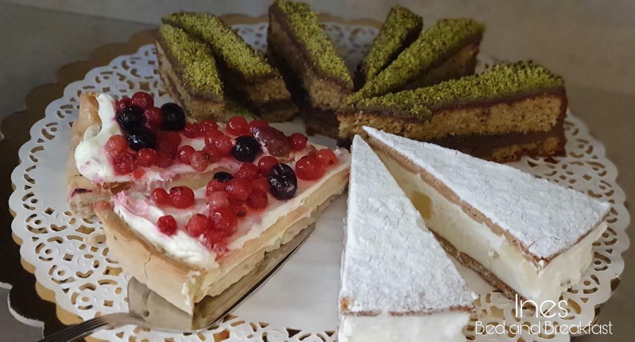 Ines Bed And Breakfast Giardini-Naxos Exterior foto